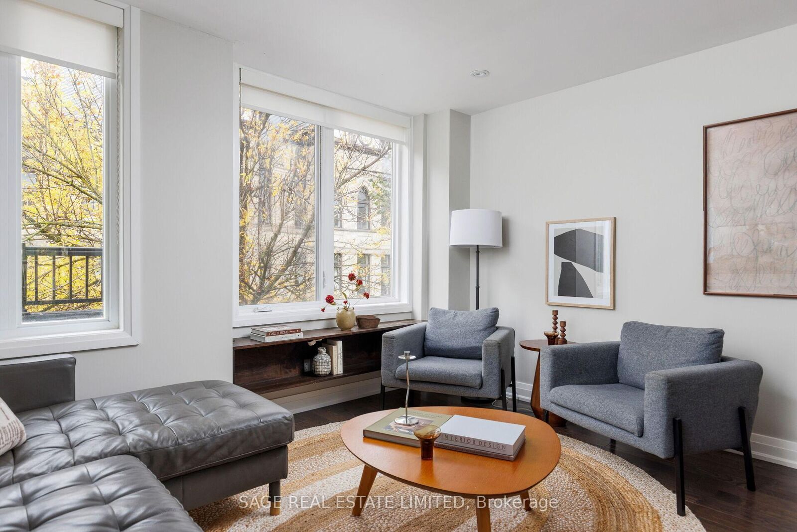 Property Photo:  140 Bathurst Street Th06  ON M5V 3N8 