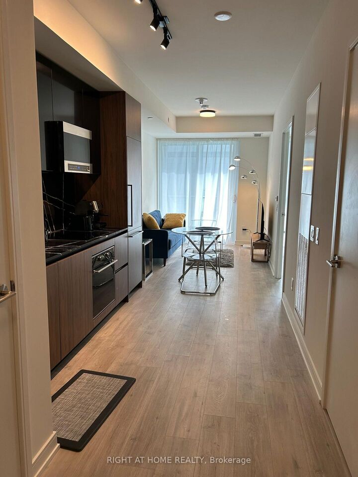 Property Photo:  425 Front Street E 516  ON M5A 1G9 