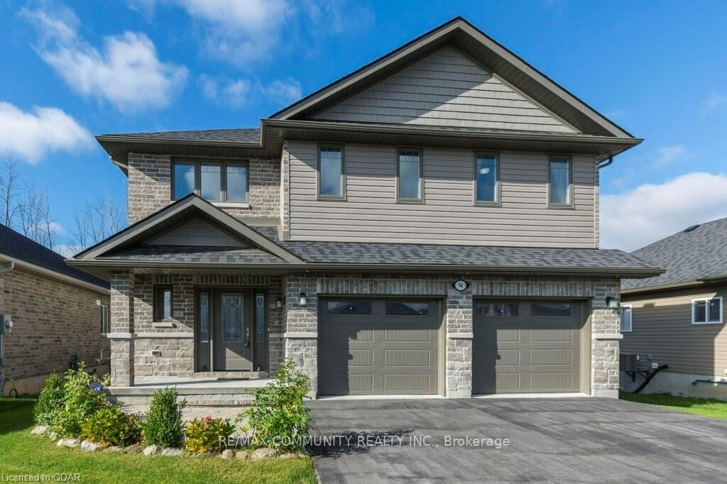 Property Photo: 94 Redwood Drive ON K8N 0H5