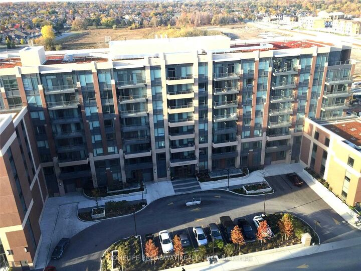 Photo de la propriété: 18 Uptown Drive 1702 ON L3R 5M5