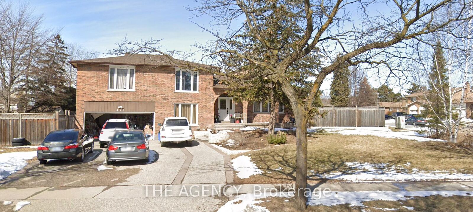 Property Photo:  411 Laurier Avenue  ON L9T 3K7 