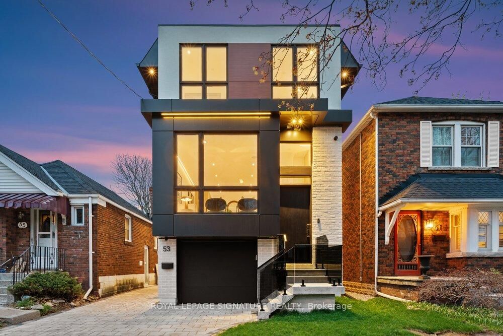 Photo de la propriété:  53 Lesmount Avenue  ON M4J 3V7 