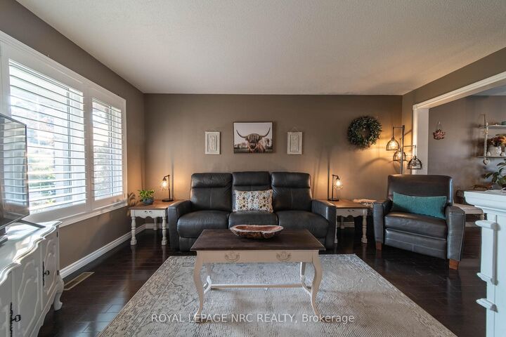 Property Photo:  5830 Aspen Court  ON L2G 7V3 