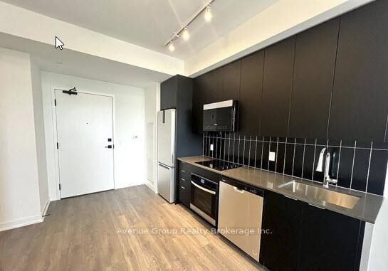 Property Photo: 474 Caldari Road 1107 ON L4K 0R5