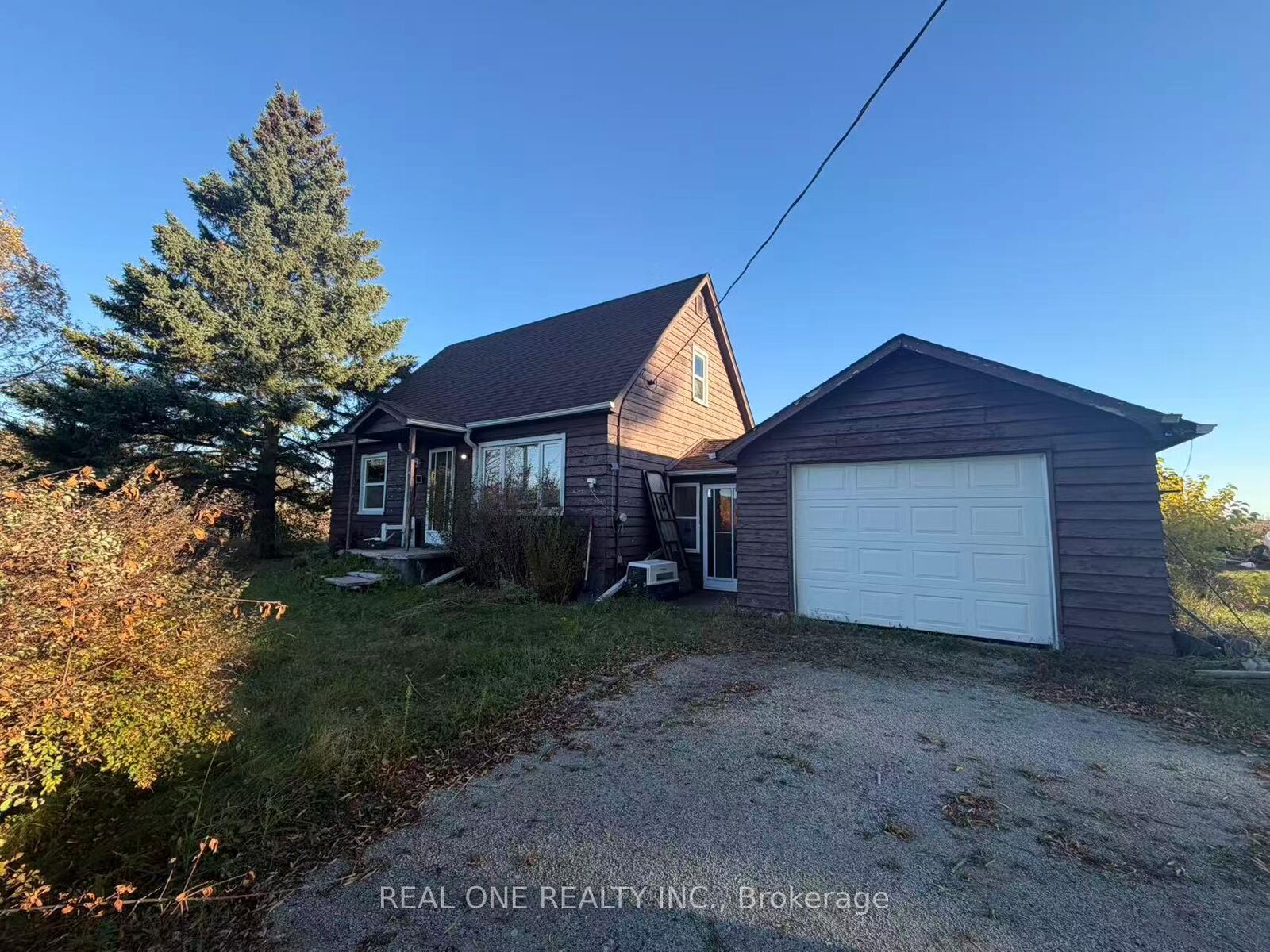 Property Photo:  12727 8 Line  ON L7G 4S4 