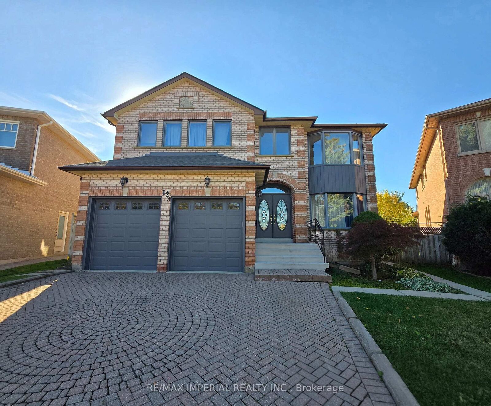 Property Photo: 12A Mauro Court ON L4B 3J8