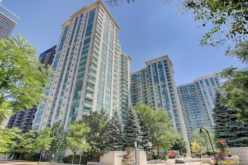 Property Photo:  35 Bales Avenue 1912  ON M2N 7L7 