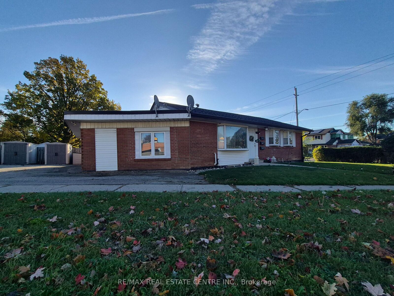 Photo de la propriété:  7 Rexway Drive  ON L7G 1P9 