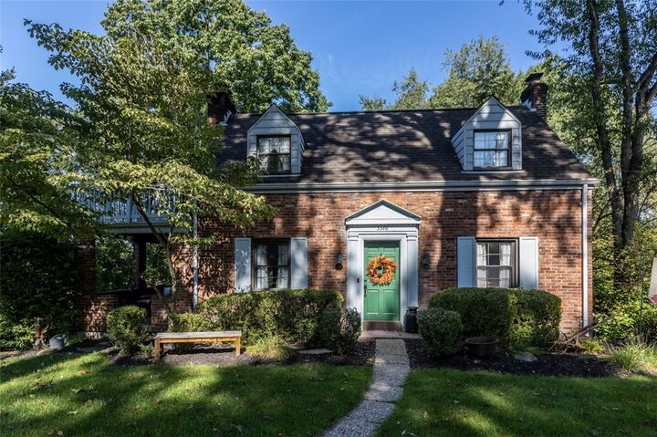 Property Photo:  3386 Crestview  PA 15102 