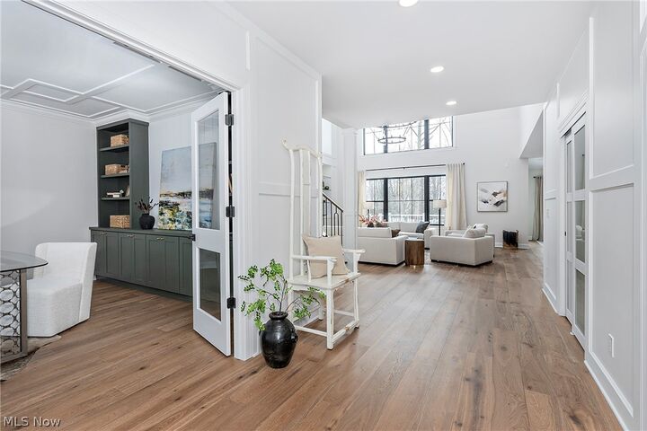 Property Photo:  110 Meadowhill Lane  OH 44022 