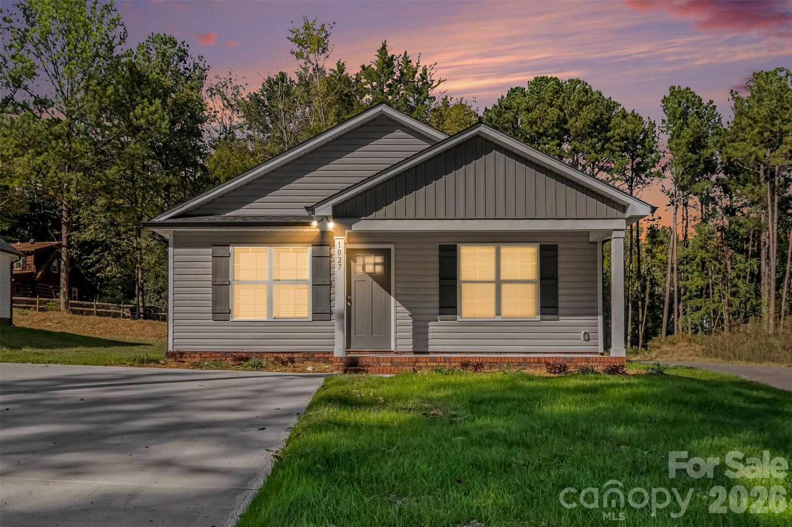 Property Photo:  1027 Alabama Street  NC 28083 