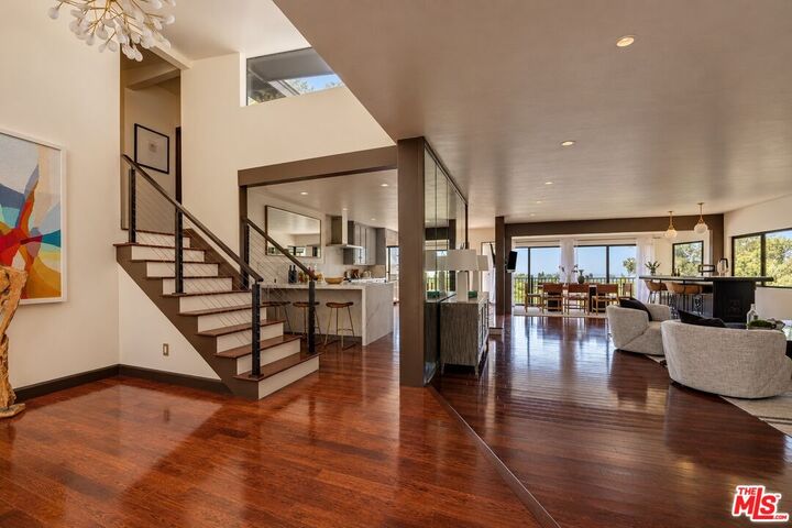 Property Photo: 9234 Kinglet Dr CA 90069