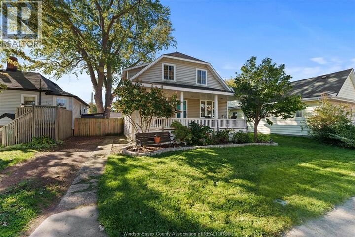 Property Photo:  524 Broadway Street  ON N0R 1A0 