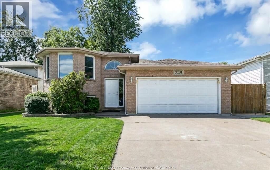 Property Photo:  3291 Conservation Drive  ON N8W 5P2 