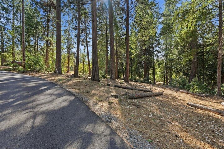 Property Photo:  1860 Henrys Place  CA 95709 