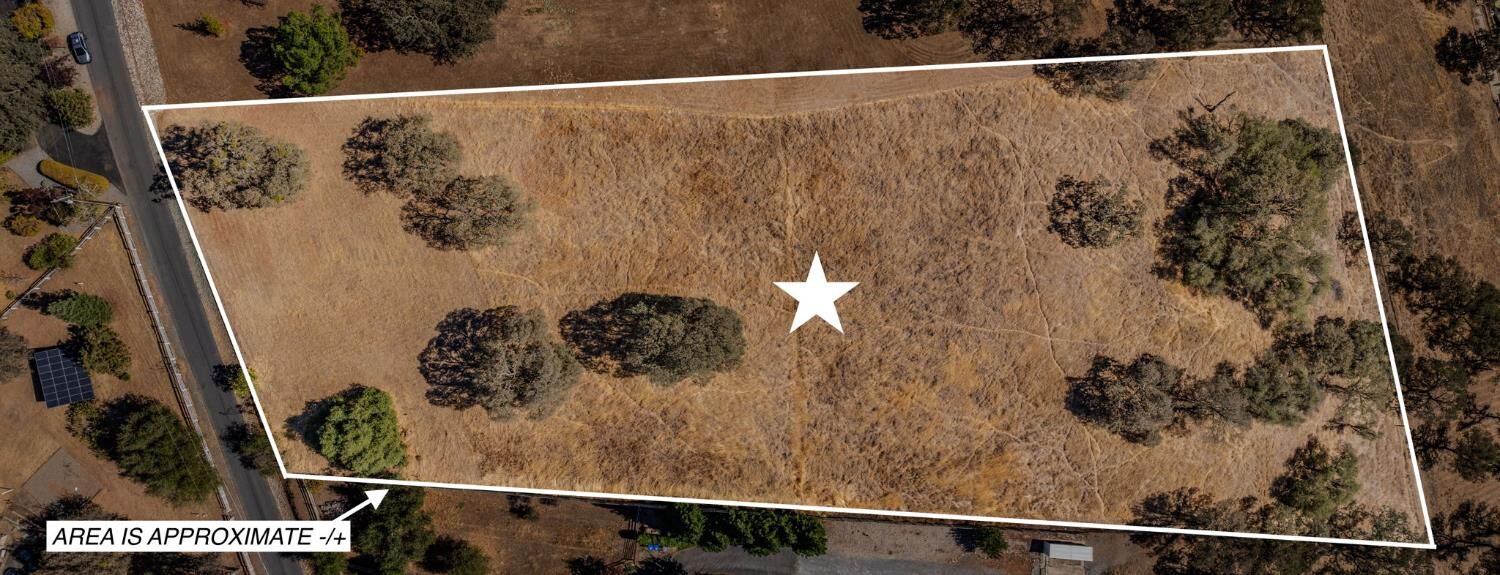 Property Photo:  1522 Saddleback Drive  CA 95249 