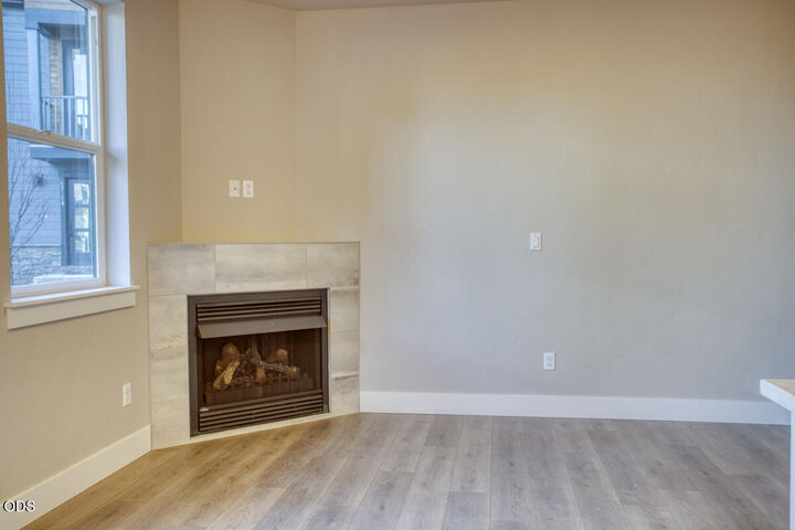 Property Photo: 20558 Empire Avenue OR 97701