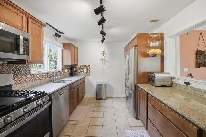 Property Photo:  11 Forest Hill Dr  MA 01609 