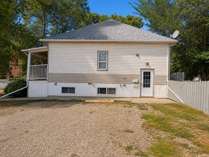 Property Photo:  804 8 Street SE  AB T1A 1M8 
