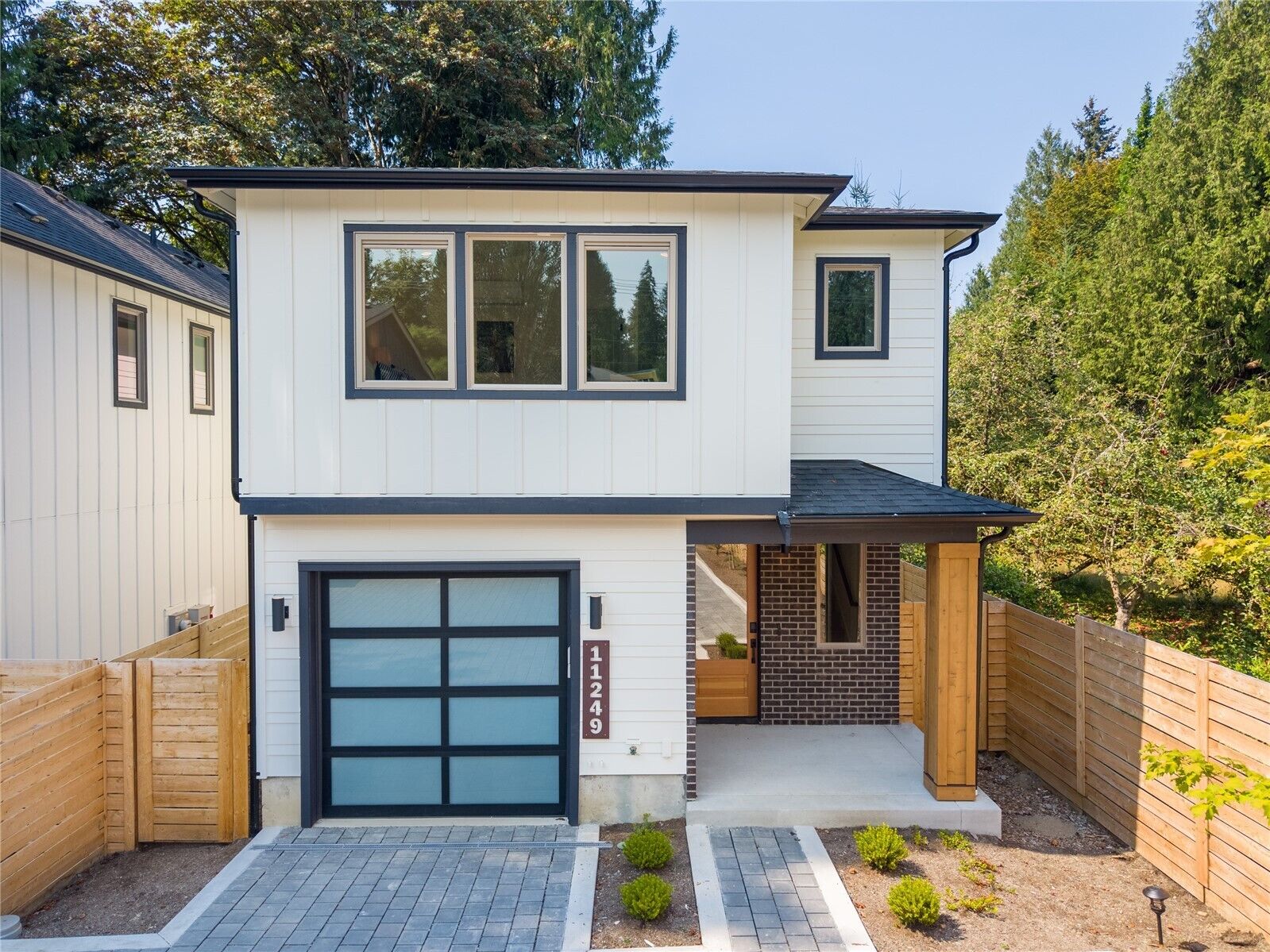 Property Photo: 11249 108th Avenue NE WA 98033