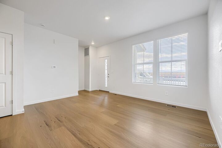 Property Photo:  15216 Elizabeth Street  CO 80602 