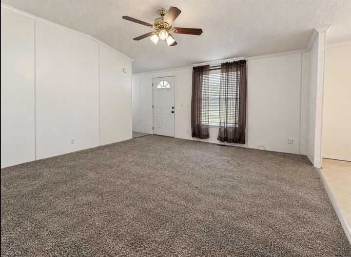 Property Photo: 916 Ranchette Ln Lane LA 70663