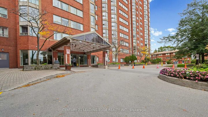 Property Photo:  2460 Eglinton Avenue E 417  ON M1K 5J7 