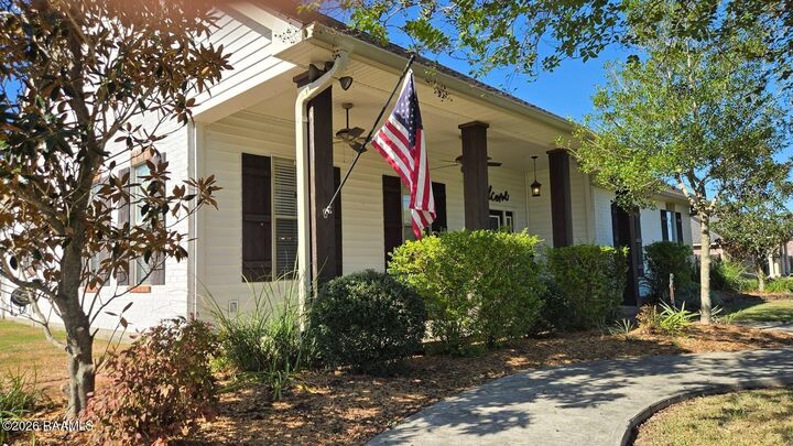 Property Photo:  1015 Oleste Tauzin Road  LA 70517 