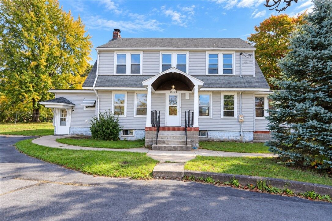 Property Photo:  13193 Seneca Street  NY 13146 