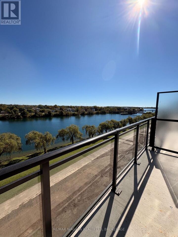 Property Photo:  350 Prince Charles Drive South  ON L3C 0L6 