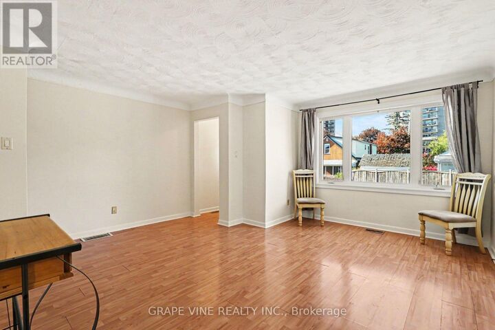 Property Photo:  371 Larouche Street  ON K1L 7L1 