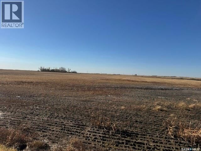Property Photo: Dunne/Ecker Farmland SK S0K 2B0