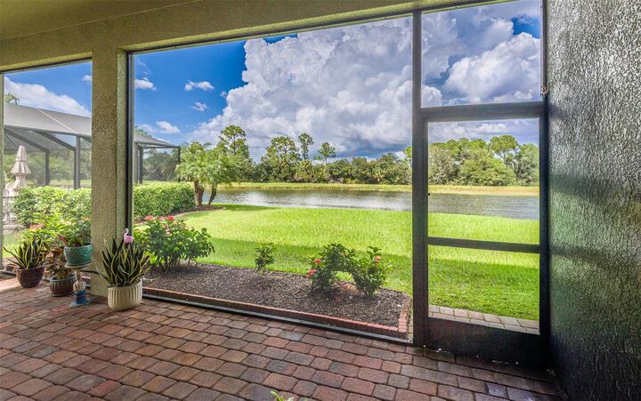 Property Photo:  11554 Blackfin Street  FL 34292 