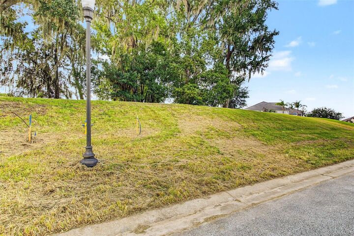 Property Photo:  13620 Carnoustie Cir  FL 33525 