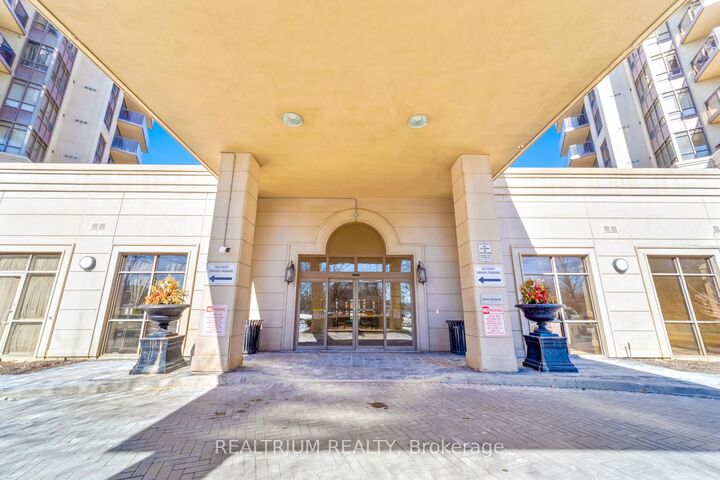 Property Photo:  710 Humberwood Boulevard 811  ON M9W 7J5 