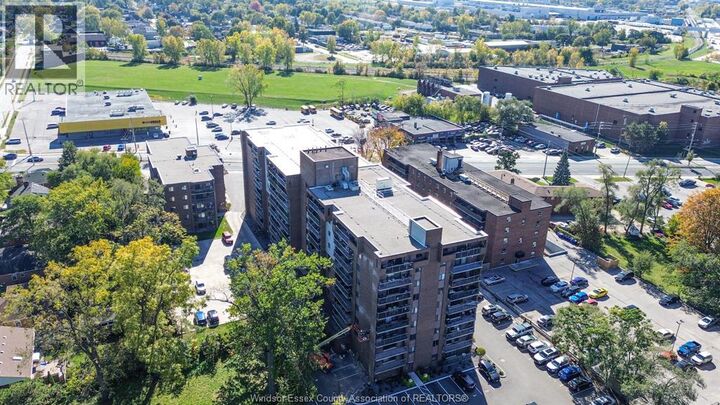 Property Photo:  3936 Wyandotte 304  ON N8Y 4V1 