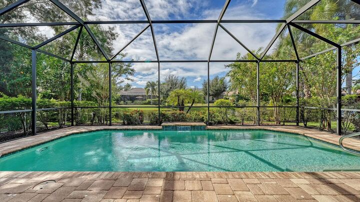 Property Photo:  14718 Leopard Creek Place  FL 34202 