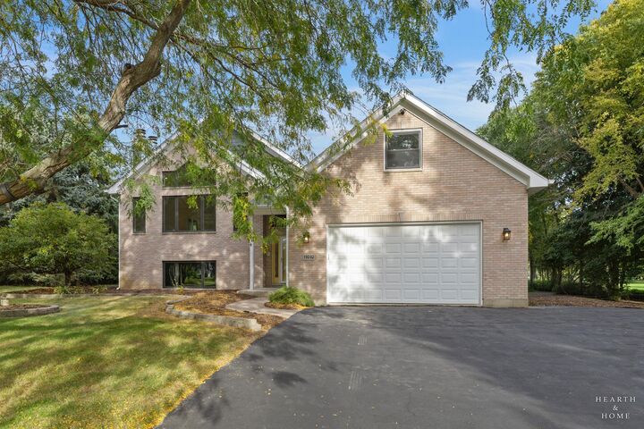 Property Photo:  11610 Brittany Court  IL 60081 
