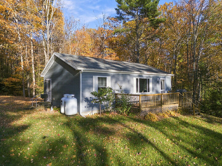 Property Photo:  16 Rolands Way  ME 04330 