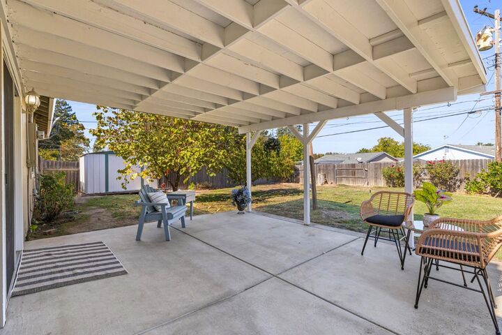 Property Photo:  6113 Marwick Way  CA 95608 