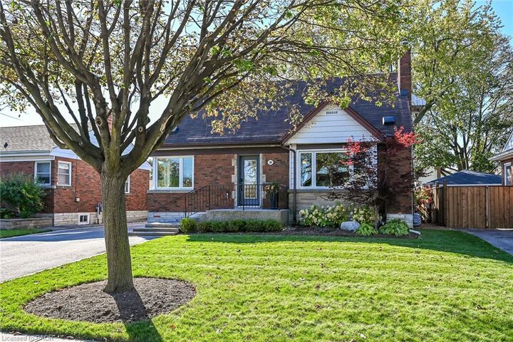 Property Photo:  10 Mulock Avenue  ON L8T 1H3 