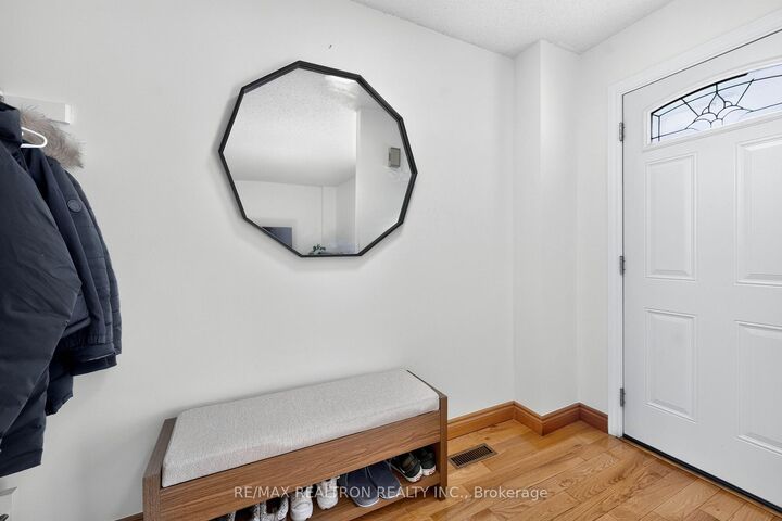 Property Photo:  45 Tams Drive  ON L1Z 1A3 