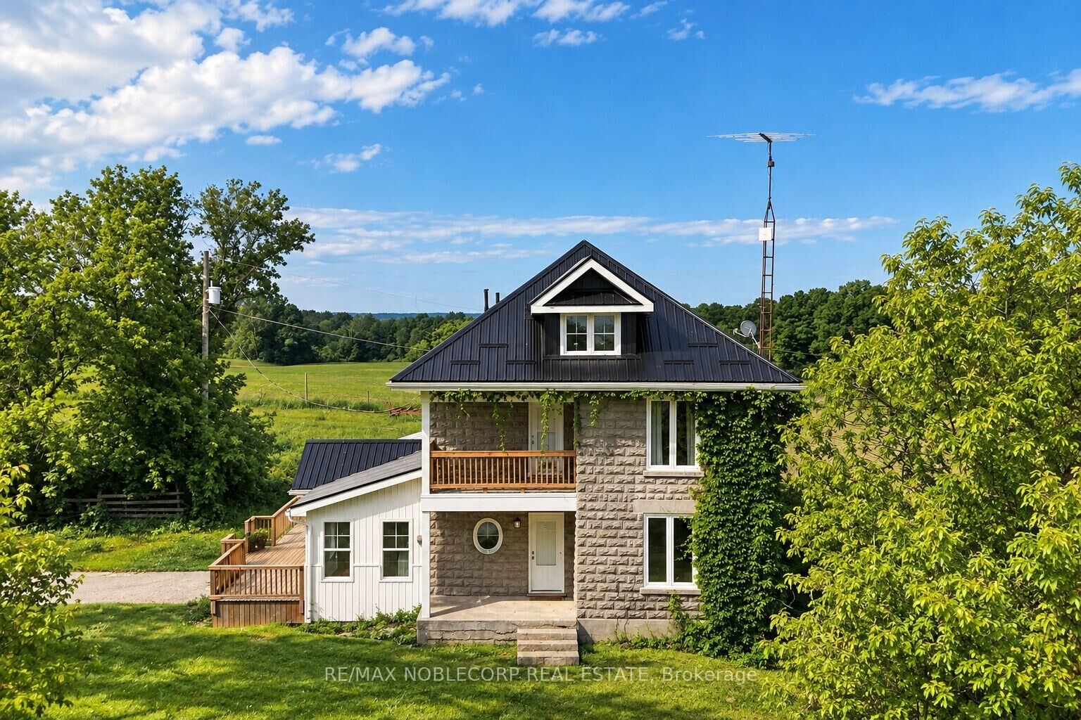 Property Photo:  2350 Thorah Concession 4 Road  ON L0K 1A0 