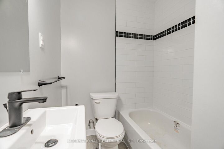 Property Photo:  1284 Gramercy Park Place 103  ON N5W 2E6 