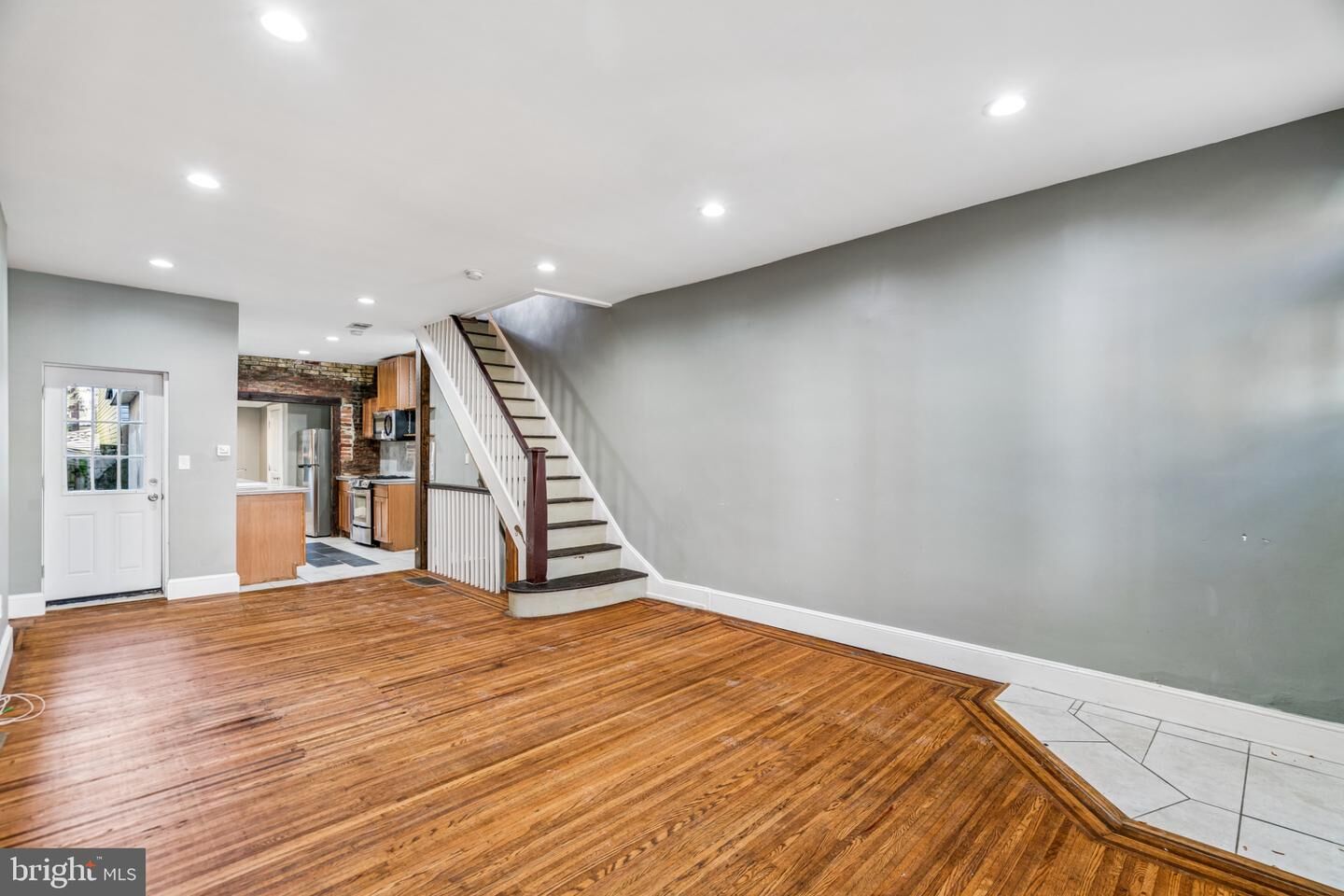 Property Photo:  2333 N Hancock Street  PA 19133 