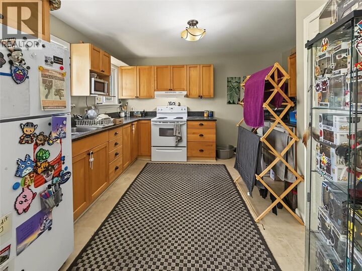 Property Photo:  6690 21st Street 3  BC V0H 1H0 
