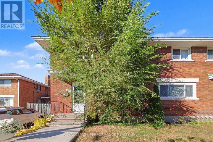 Property Photo: 1779 Kerr Avenue ON K2A 1H9