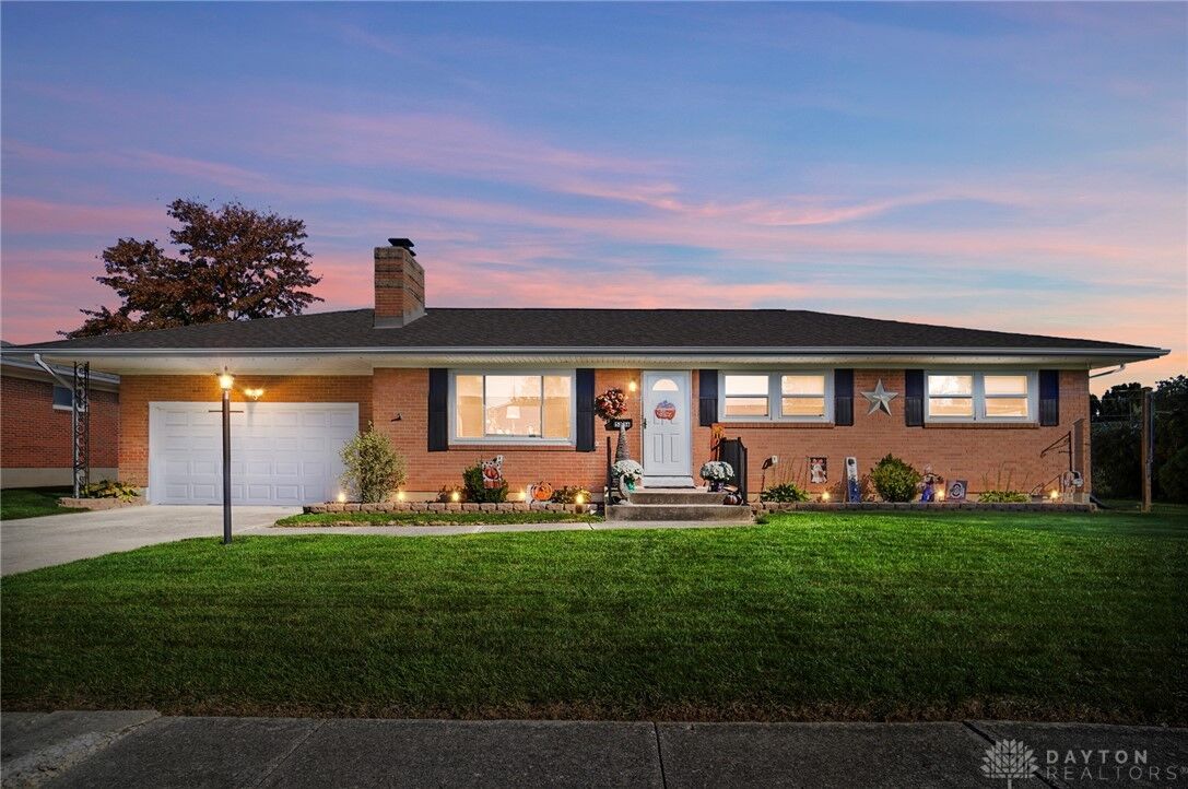 Property Photo: 5236 Taywell Drive OH 45503