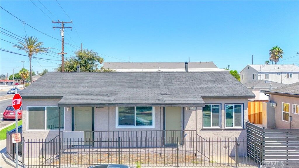 Property Photo:  1831 W 152nd  CA 90220 