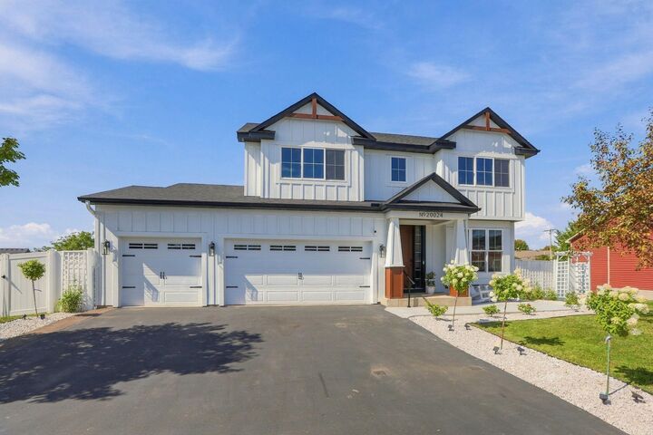 Property Photo: 20024 Fern Glen Lane N MN 55025